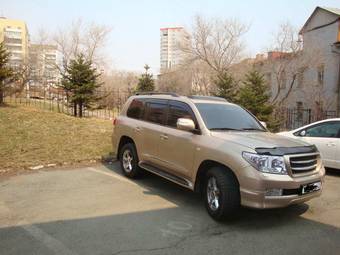 2009 Toyota Land Cruiser Pictures