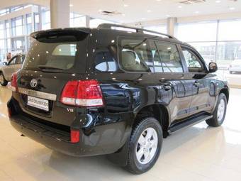 2009 Toyota Land Cruiser Photos