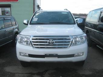 2009 Toyota Land Cruiser Photos