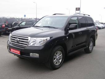 2009 Toyota Land Cruiser Photos