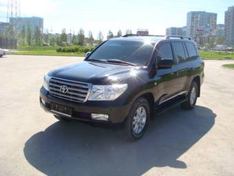 2009 Toyota Land Cruiser Photos