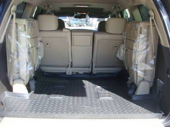 2009 Toyota Land Cruiser Pics