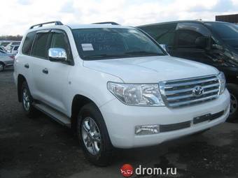 2009 Toyota Land Cruiser Photos