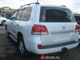 2009 Toyota Land Cruiser Photos