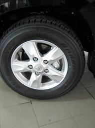 2010 Toyota Land Cruiser Photos