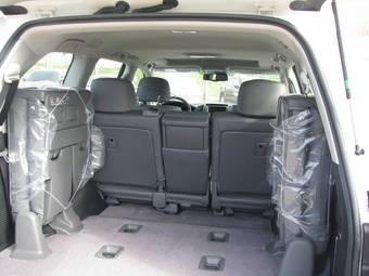 2010 Toyota Land Cruiser Pictures
