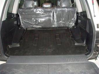 2010 Toyota Land Cruiser Pics
