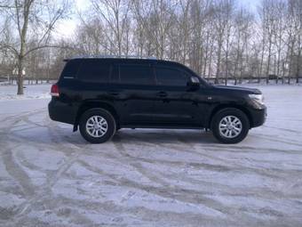 2010 Toyota Land Cruiser Pictures