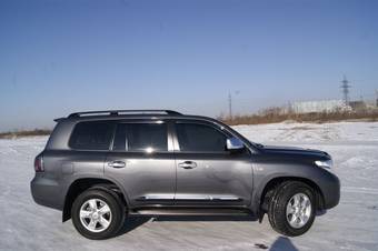 2010 Toyota Land Cruiser Wallpapers