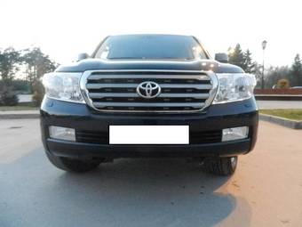 2010 Toyota Land Cruiser Pictures