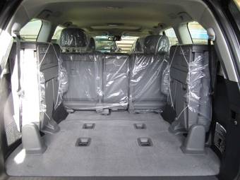 2011 Toyota Land Cruiser Photos