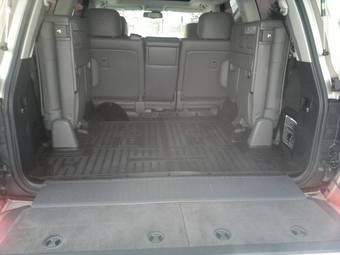2011 Toyota Land Cruiser Images