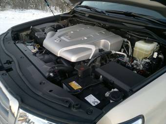 2011 Toyota Land Cruiser Pics