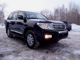 2011 Toyota Land Cruiser Photos