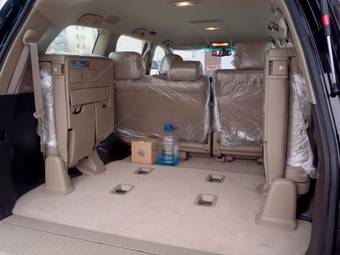 2011 Toyota Land Cruiser Pictures
