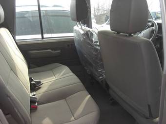 2012 Toyota Land Cruiser Pics
