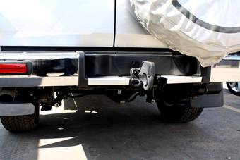 2012 Toyota Land Cruiser Images