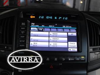 2012 Toyota Land Cruiser Photos