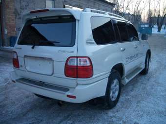 1998 Toyota Land Cruiser Cygnus Photos