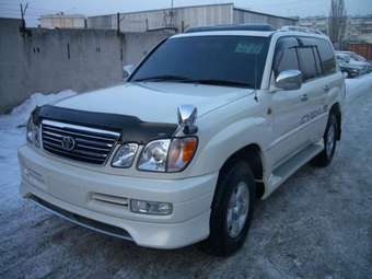 1998 Toyota Land Cruiser Cygnus Photos