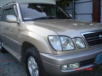 1999 Toyota Land Cruiser Cygnus Photos