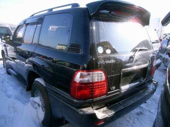 2001 Toyota Land Cruiser Cygnus Pictures