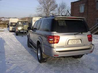 2001 Toyota Land Cruiser Cygnus Pictures