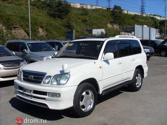 2002 Toyota Land Cruiser Cygnus Wallpapers