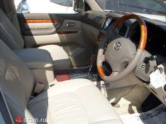 2002 Toyota Land Cruiser Cygnus Pictures