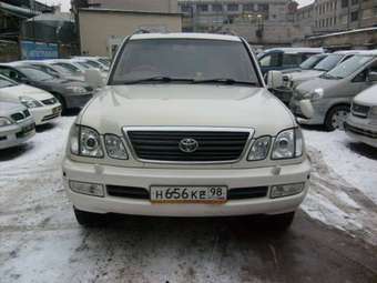 2002 Toyota Land Cruiser Cygnus Photos