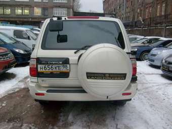 2002 Toyota Land Cruiser Cygnus Photos