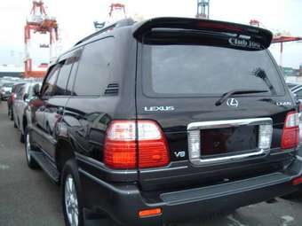 2002 Toyota Land Cruiser Cygnus Photos