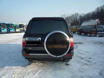 2002 Toyota Land Cruiser Cygnus Wallpapers
