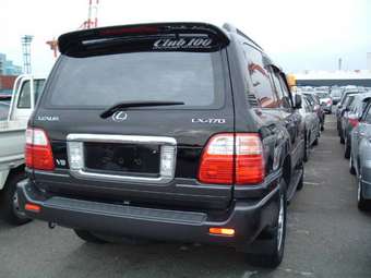 2002 Toyota Land Cruiser Cygnus Pictures