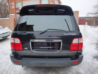2002 Toyota Land Cruiser Cygnus Photos