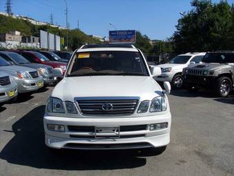 2002 Toyota Land Cruiser Cygnus Pictures