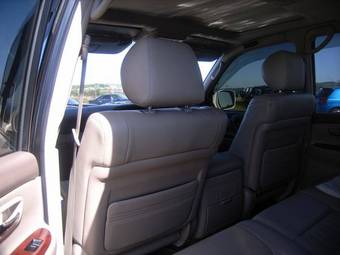 2002 Toyota Land Cruiser Cygnus Pictures