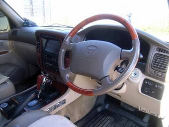 2002 Toyota Land Cruiser Cygnus For Sale