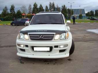 2003 Toyota Land Cruiser Cygnus Pictures