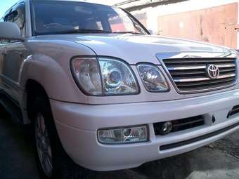 2003 Toyota Land Cruiser Cygnus Photos