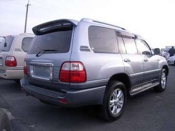2003 Toyota Land Cruiser Cygnus Pictures