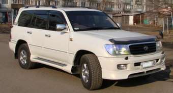 2003 Toyota Land Cruiser Cygnus Photos