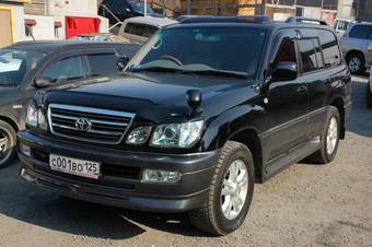 2003 Toyota Land Cruiser Cygnus Photos