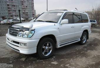 2003 Toyota Land Cruiser Cygnus Photos