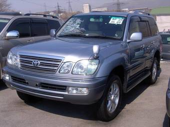 2003 Toyota Land Cruiser Cygnus Pictures