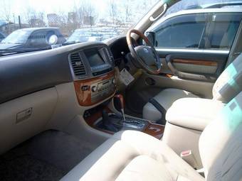 2003 Toyota Land Cruiser Cygnus Wallpapers