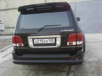 2003 Toyota Land Cruiser Cygnus Pictures