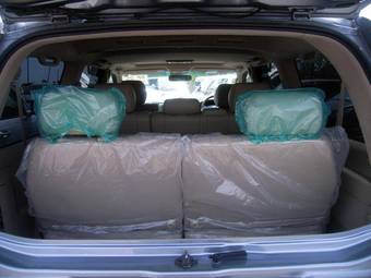 2003 Toyota Land Cruiser Cygnus Pictures