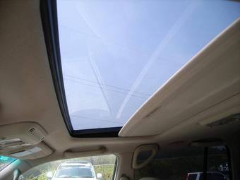 2003 Toyota Land Cruiser Cygnus Pictures