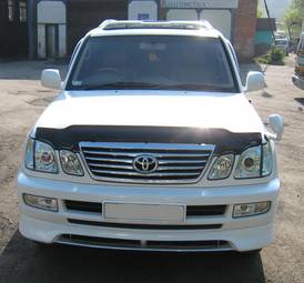 2003 Toyota Land Cruiser Cygnus Photos